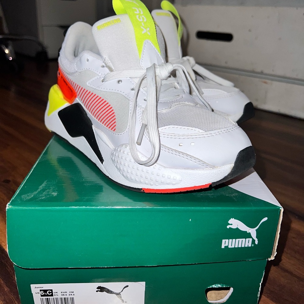 Puma Sneakers